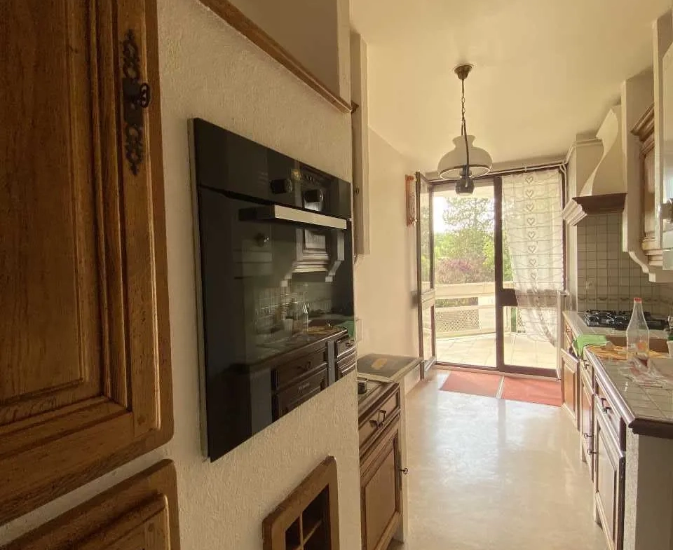 Appartement 4 chambres à vendre à Abbeville – Spacieux et avec garage 
