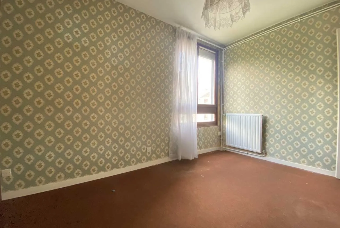 Appartement 4 chambres à vendre à Abbeville – Spacieux et avec garage 