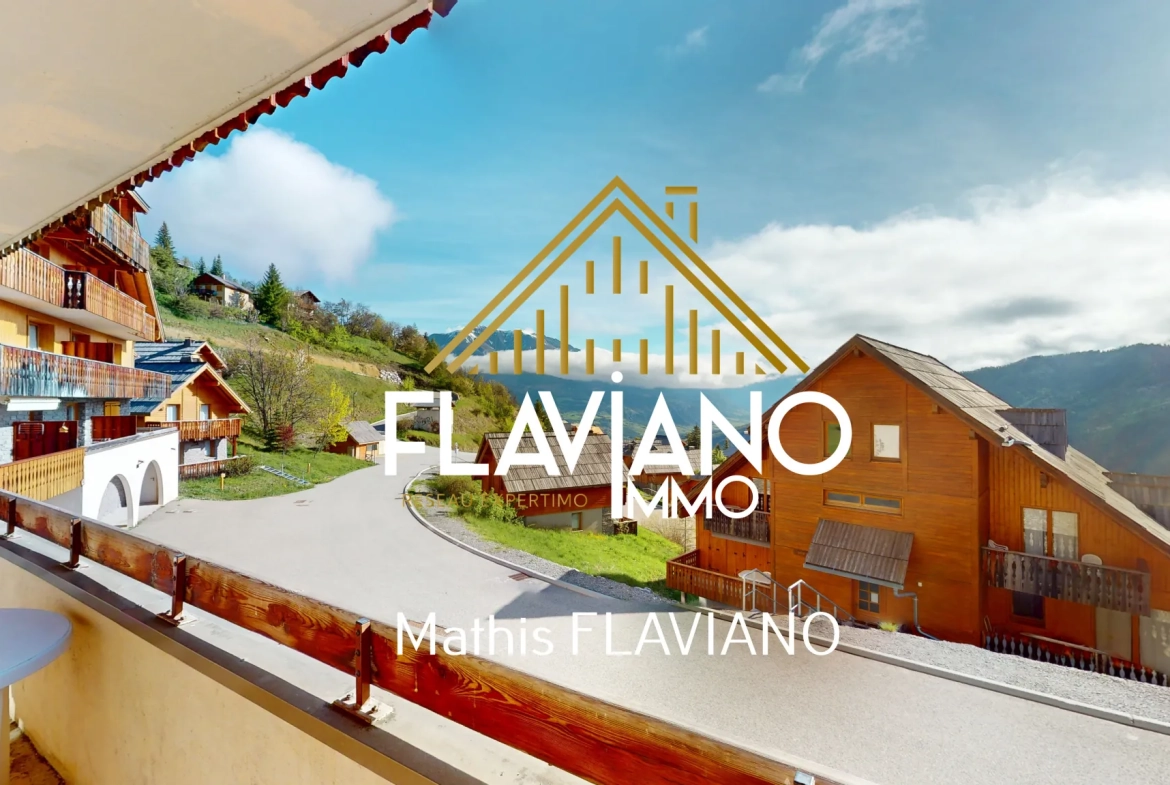 Appartement à Pra-Loup 1500 avec vue vallée et stationnement privé 