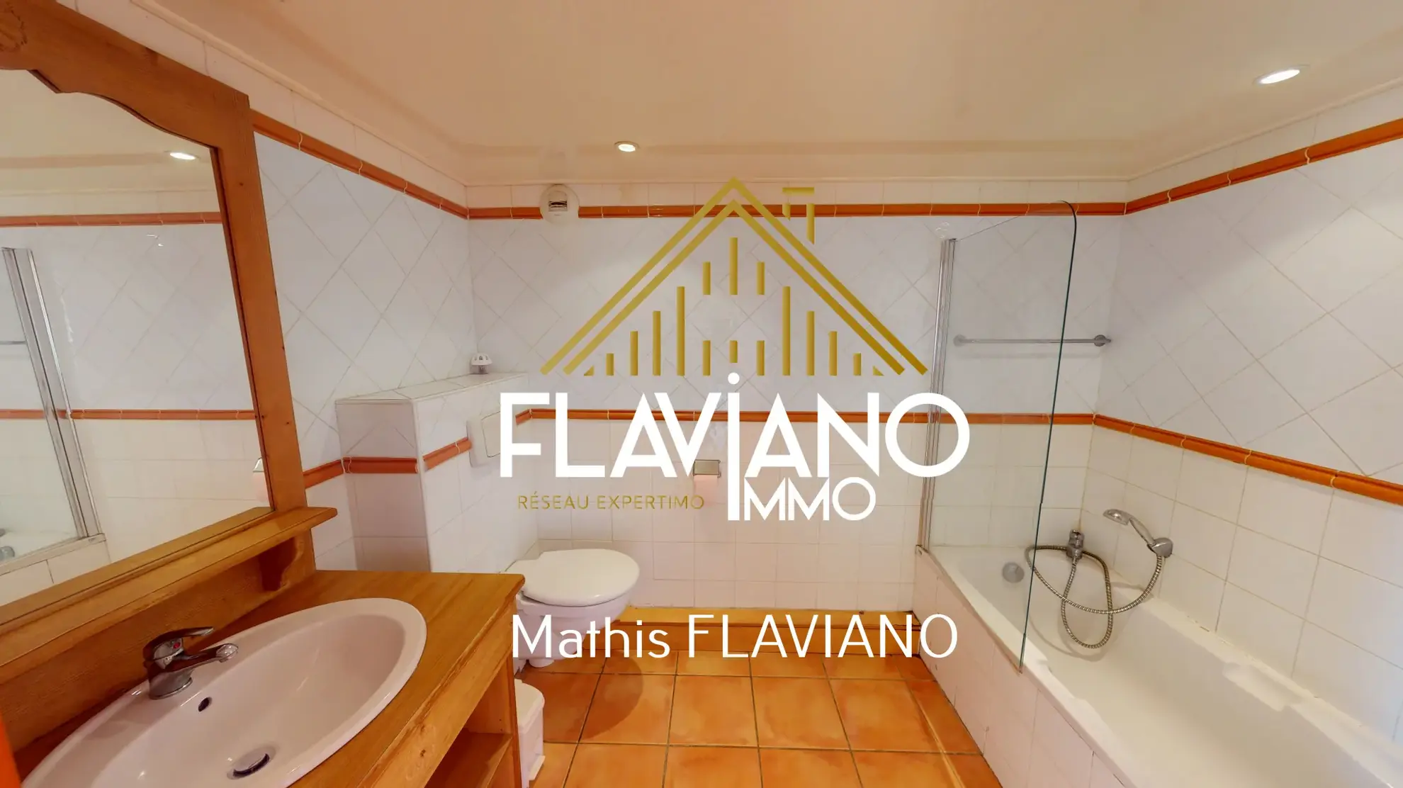 Appartement à Pra-Loup 1500 avec vue vallée et stationnement privé 