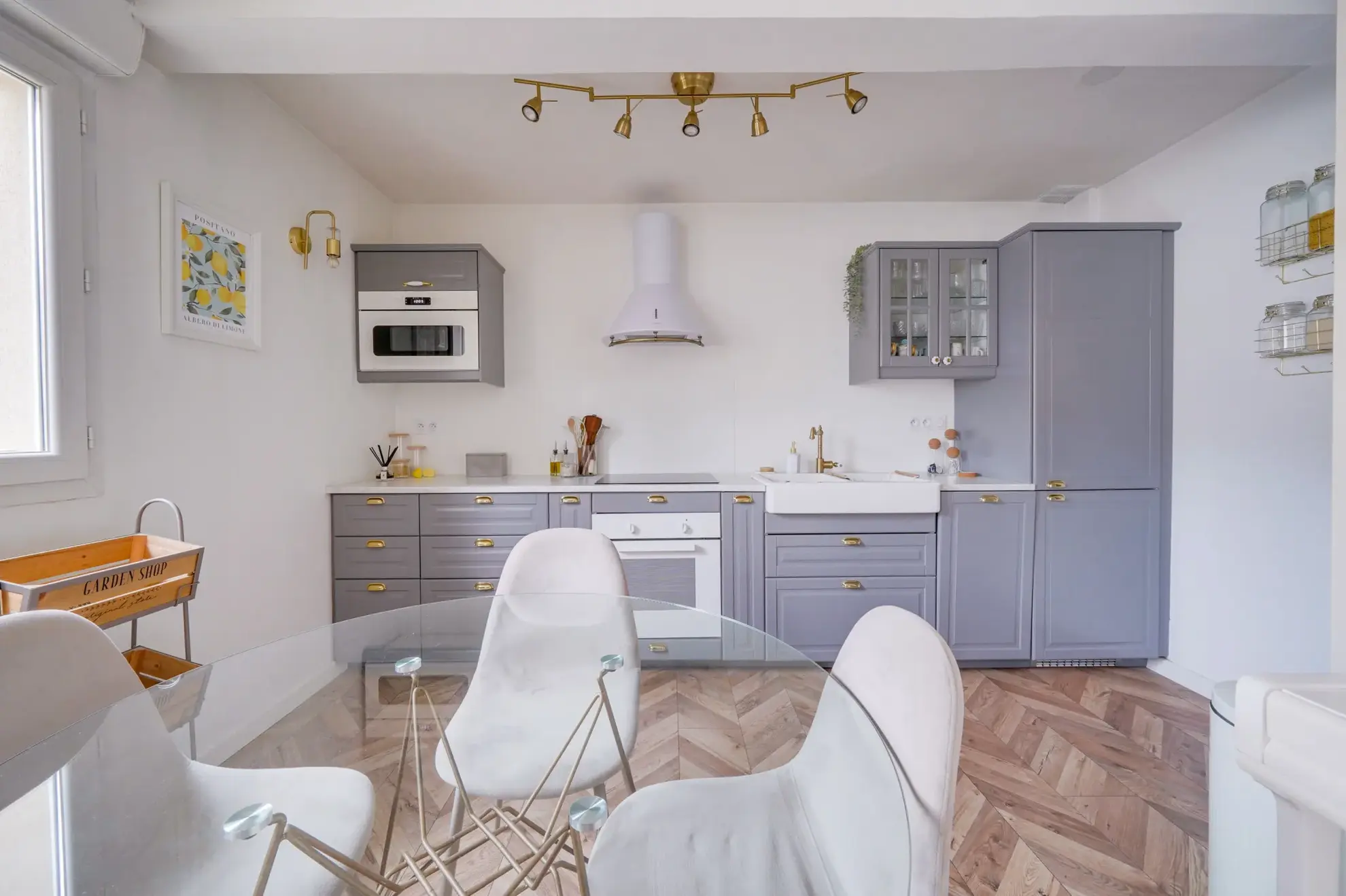 Appartement triplex 3 pièces à Bordeaux La Bastide de 75 m² avec balcon 