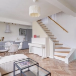 Appartement triplex 3 pièces à Bordeaux La Bastide de 75 m² avec balcon