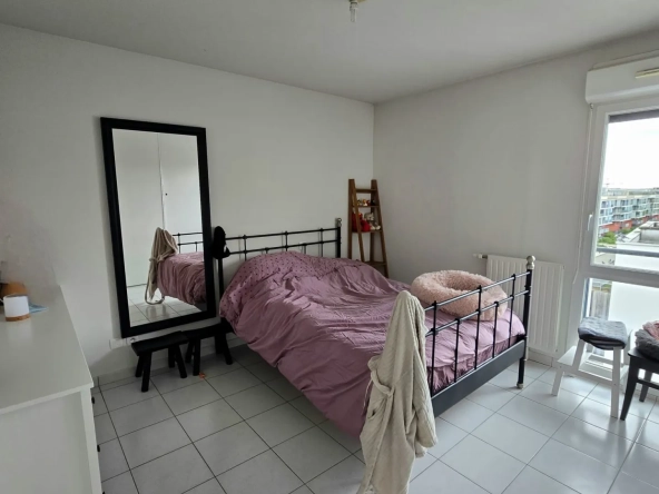 Appartement T3 avec terrasse et parking à Toulouse - Dernier étage 