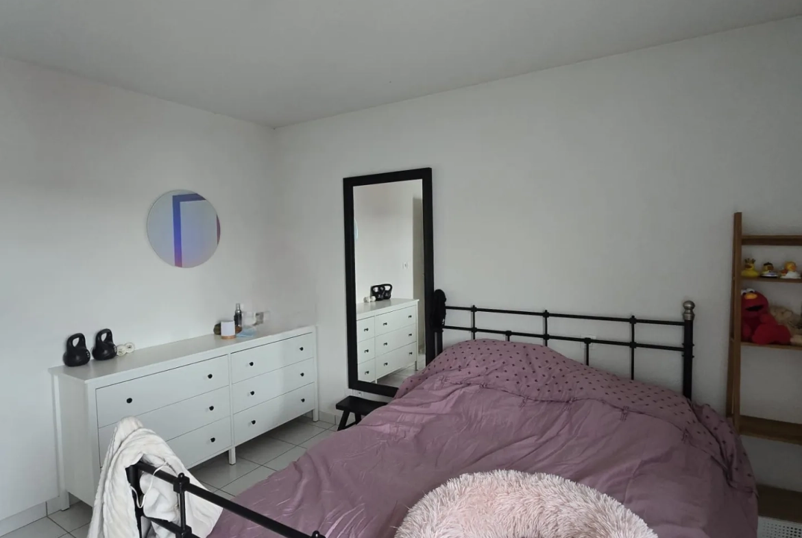 Appartement T3 avec terrasse et parking à Toulouse - Dernier étage 