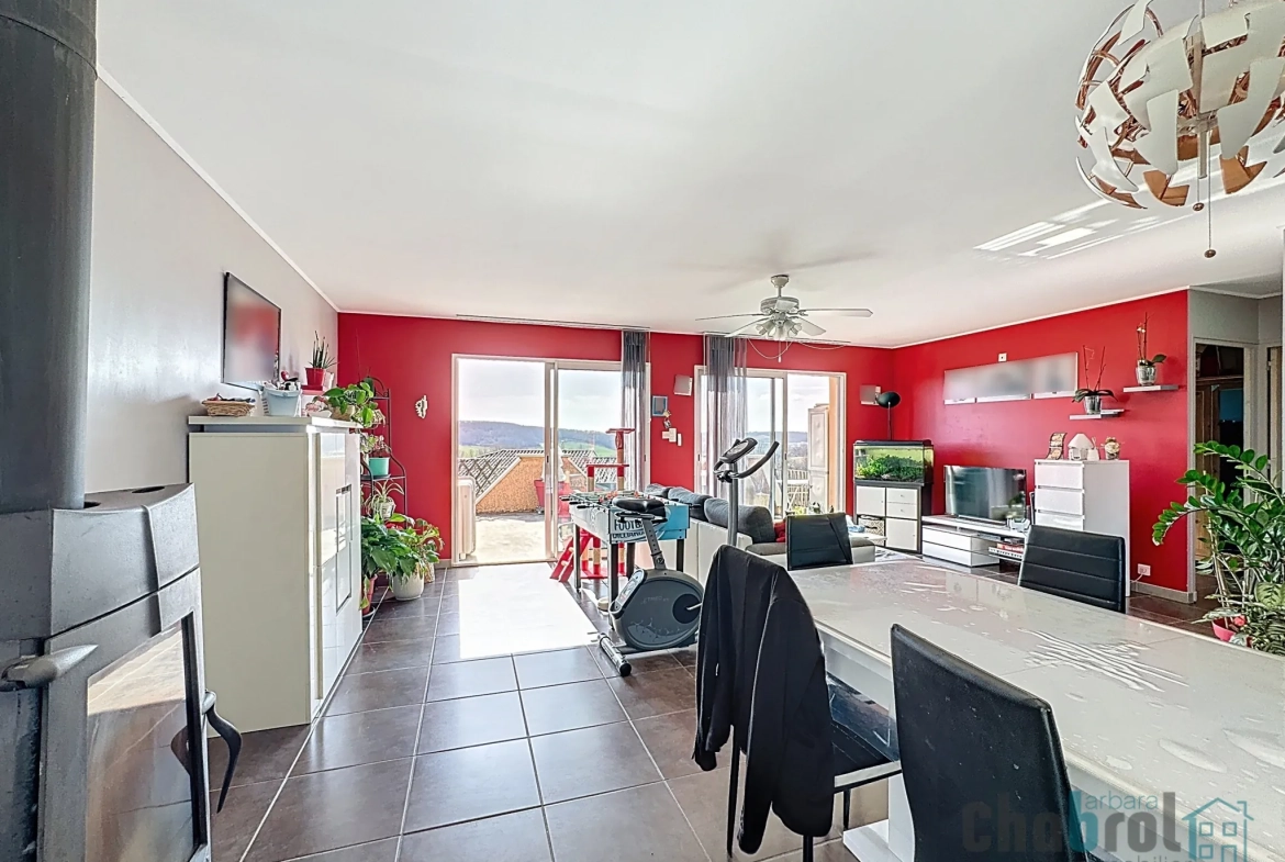 Belle maison de plain-pied avec 3 chambres, jardin et panneaux solaires à La Salvetat Belmontet proche Montauban 