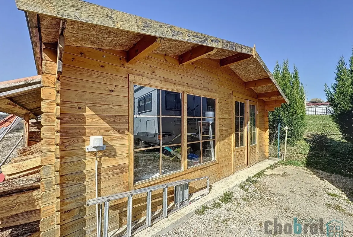 Belle maison de plain-pied avec 3 chambres, jardin et panneaux solaires à La Salvetat Belmontet proche Montauban 