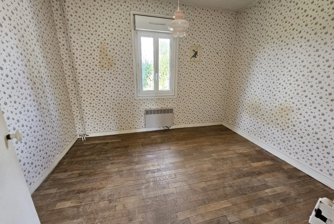 Maison à vendre à Lubersac avec terrasse, jardin et dépendance 