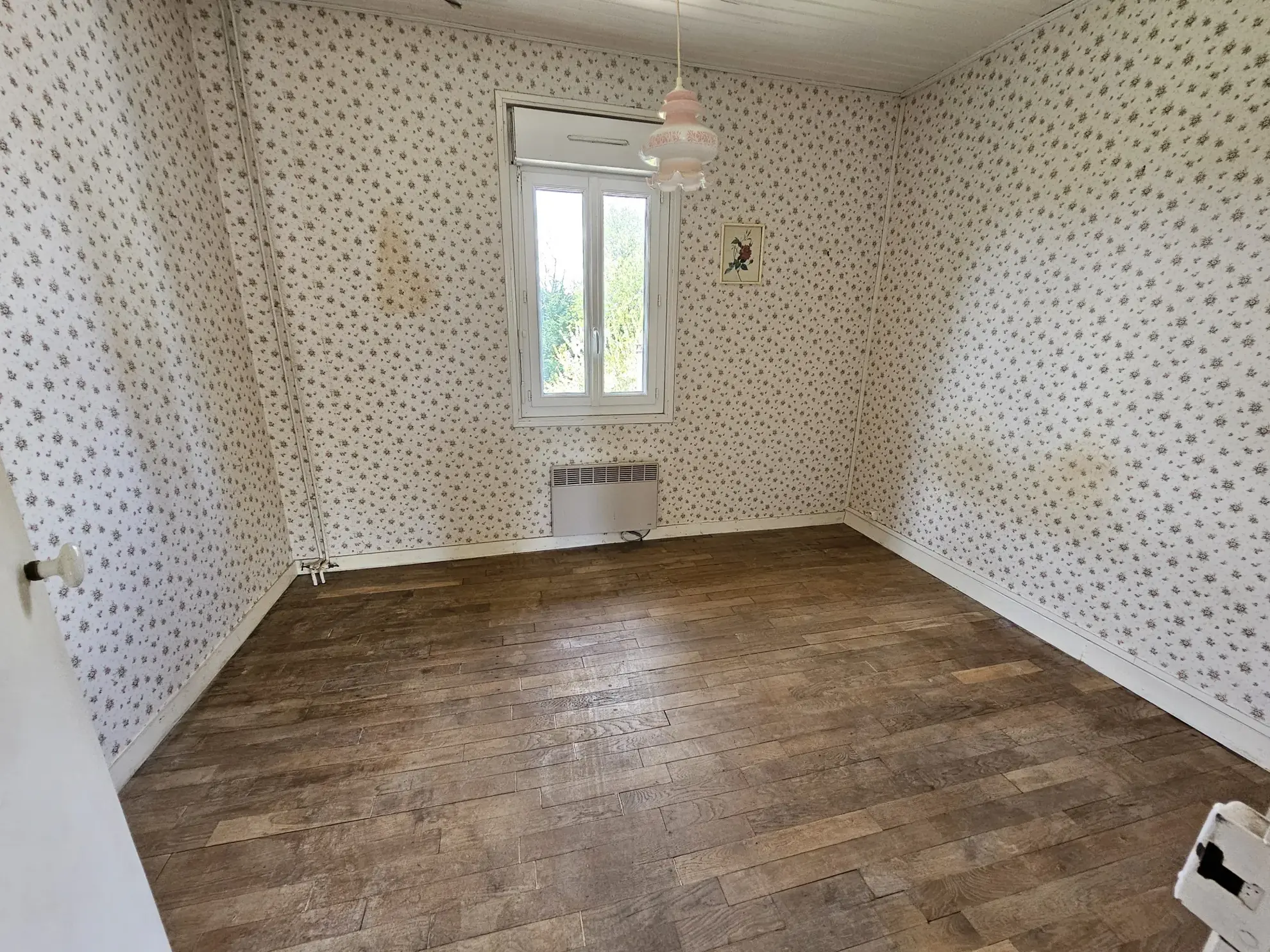 Maison à vendre à Lubersac avec terrasse, jardin et dépendance 