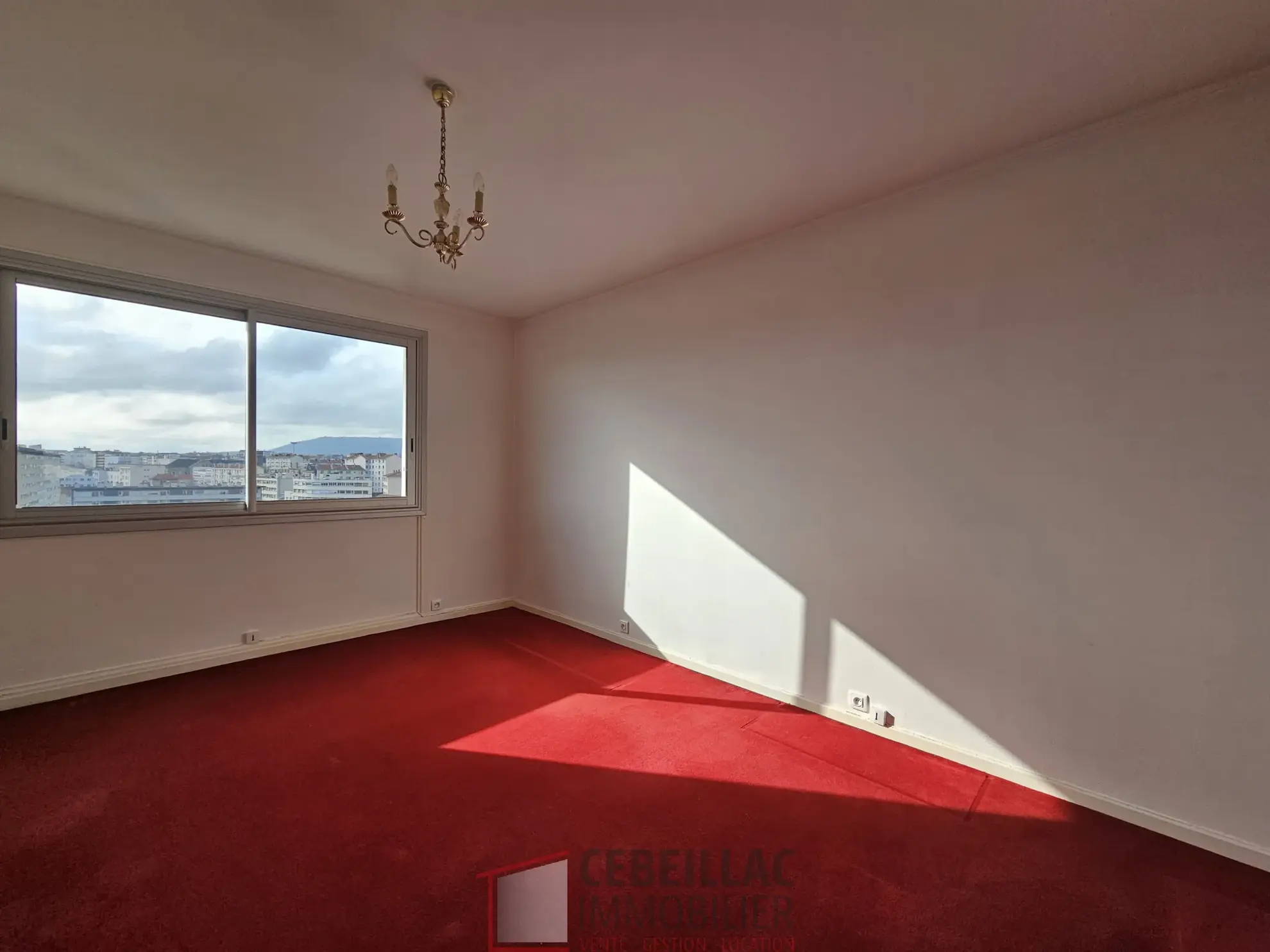 A vendre parcelle de 290 m² à Saint-Paul dans le lotissement Ti Polka 