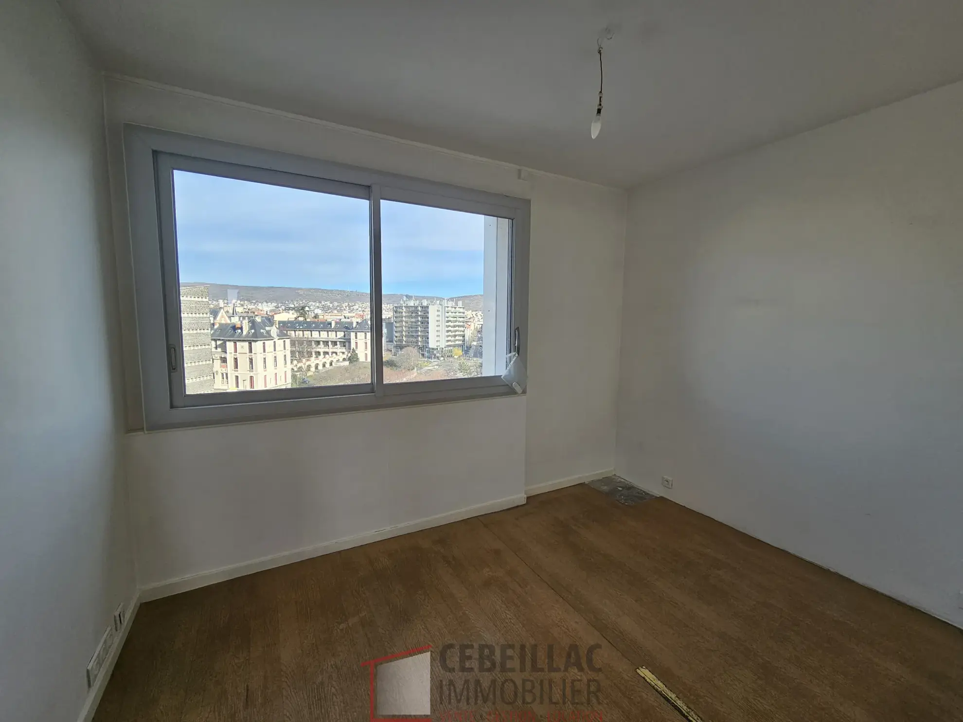A vendre parcelle de 290 m² à Saint-Paul dans le lotissement Ti Polka 
