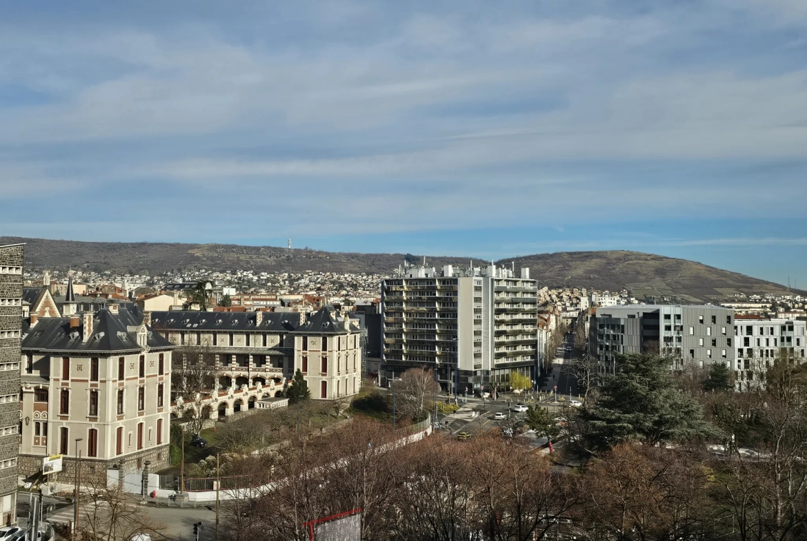 A vendre parcelle de 290 m² à Saint-Paul dans le lotissement Ti Polka 