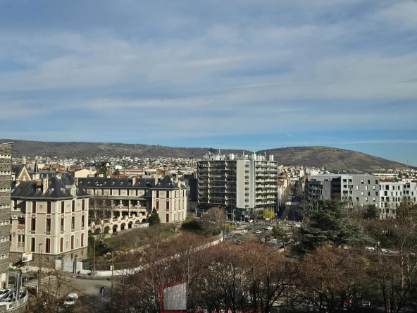 A vendre parcelle de 290 m² à Saint-Paul dans le lotissement Ti Polka