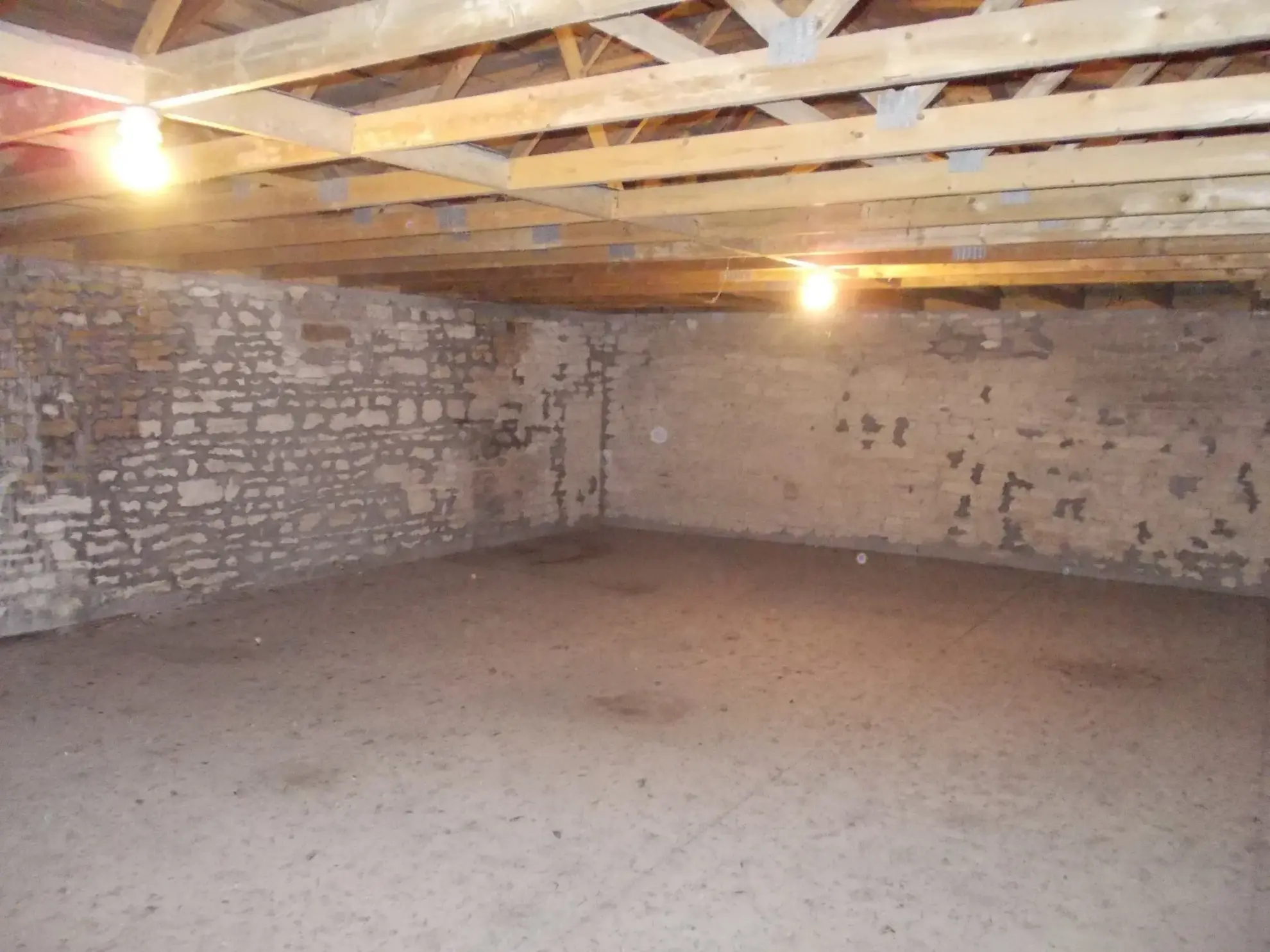 Maison charentaise avec dépendances, piscine, proche Cognac - secteur Saint-Sever 16 