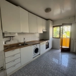 Appartement 2 pièces à rénover avec garage à Carnoles - Centre-ville