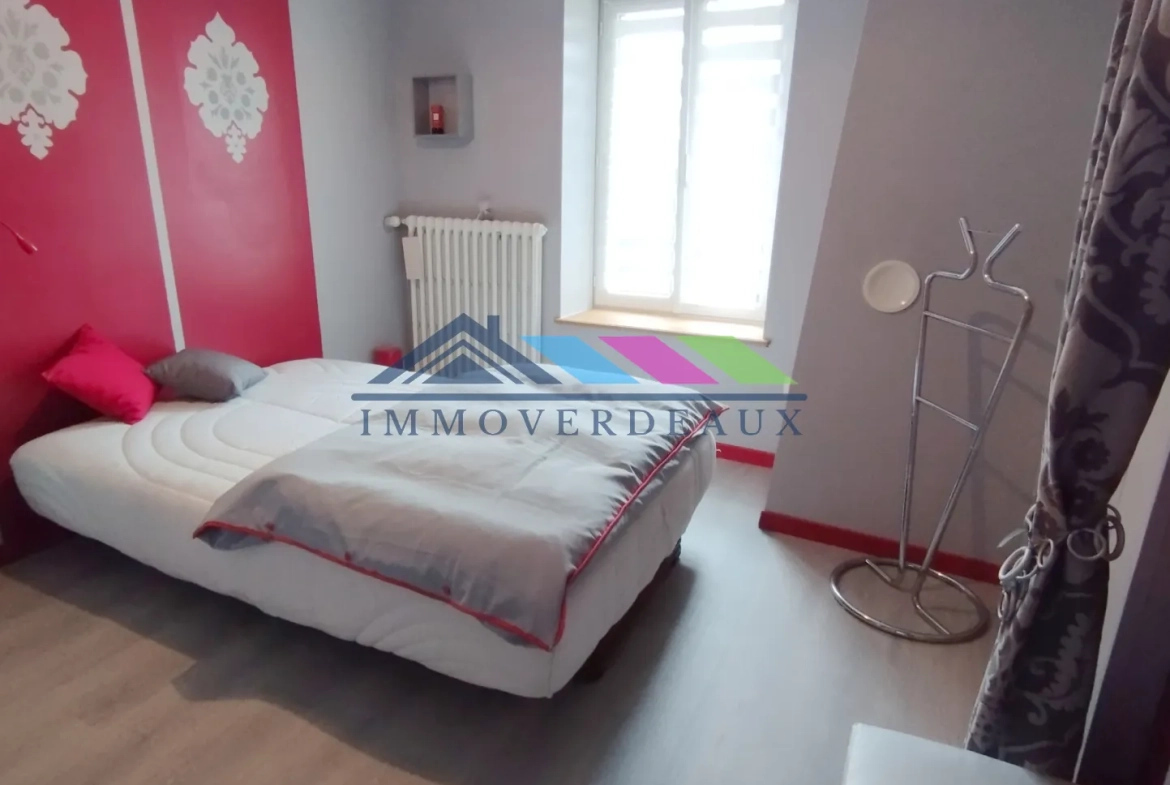 Maison de campagne rénovée avec 5 chambres, terrasse et grenier aménagé à Petitmont, proche Badonviller 