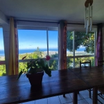Maison créole avec vue imprenable sur la mer à Saint Paul - Opportunité exclusive