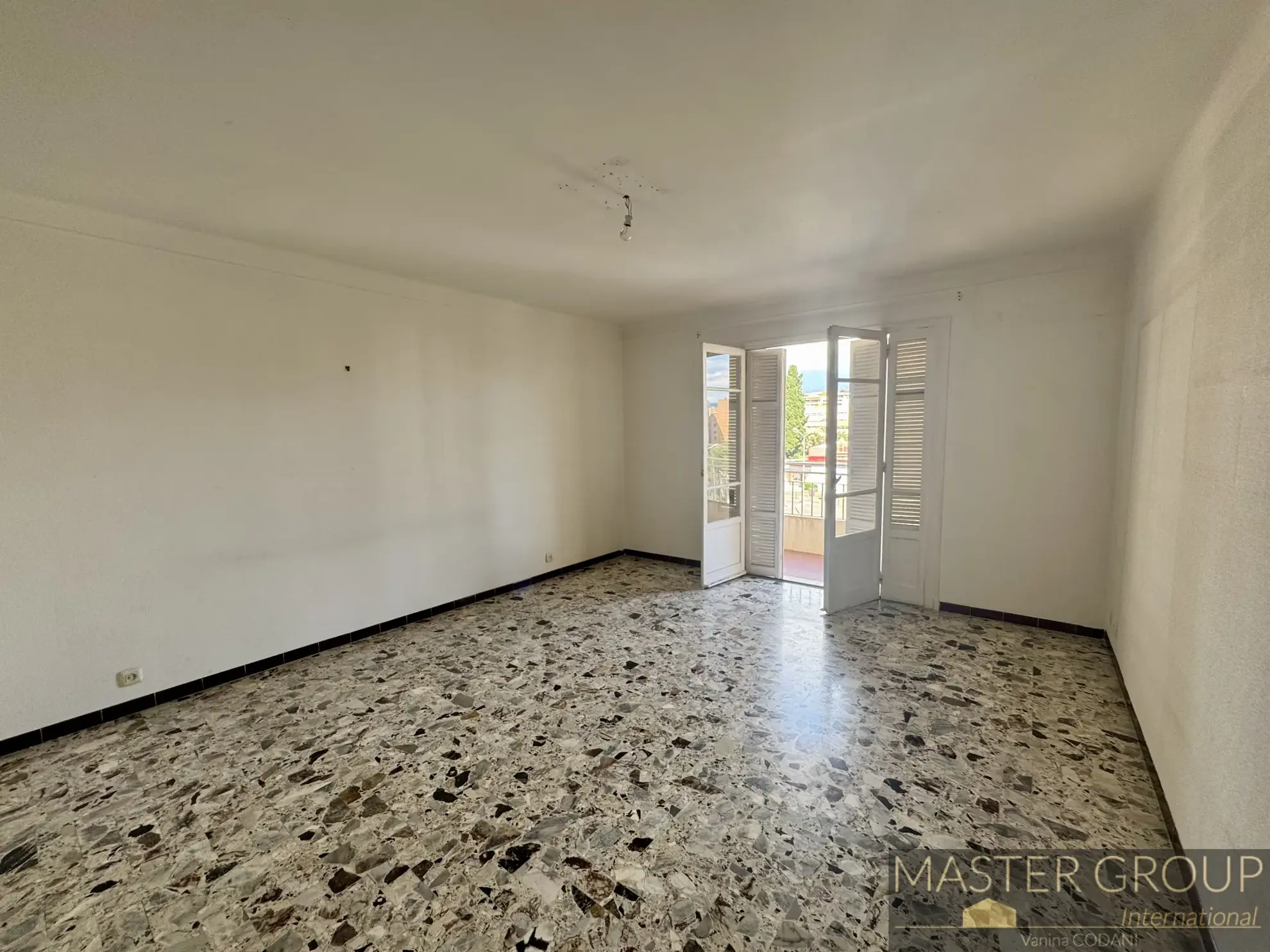 Appartement F3 lumineux avec terrasses à Ajaccio Finosello 
