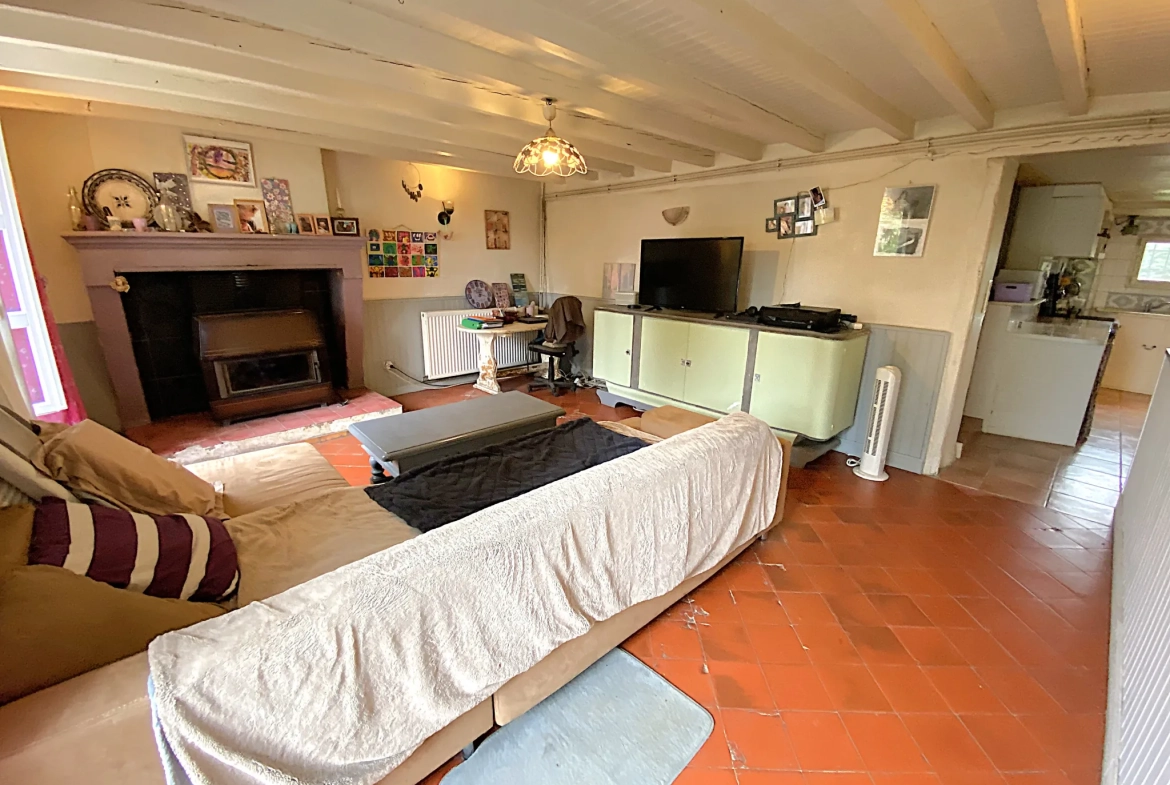 Maison en pierre de 105 m² avec grange attenante à Lamothe Landerron 