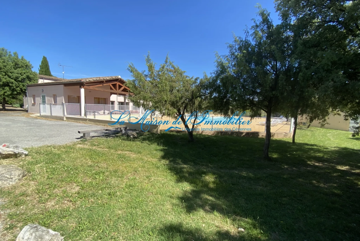 Maison F4 avec terrasse, piscine et vue Cévennes à Sauve 