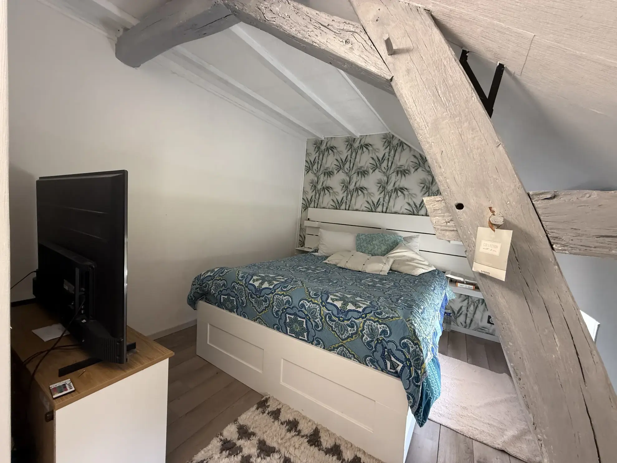 Maison de village rénovée à Montbard avec terrasse et jacuzzi, proche TGV 
