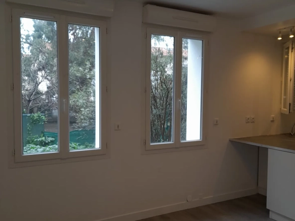 Belle T2 rénové de 40 m² avec parking privé à Perpignan