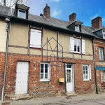 Maison de 100 m² à vendre à Longueville-sur-Scie avec jardin et potentiel locatif