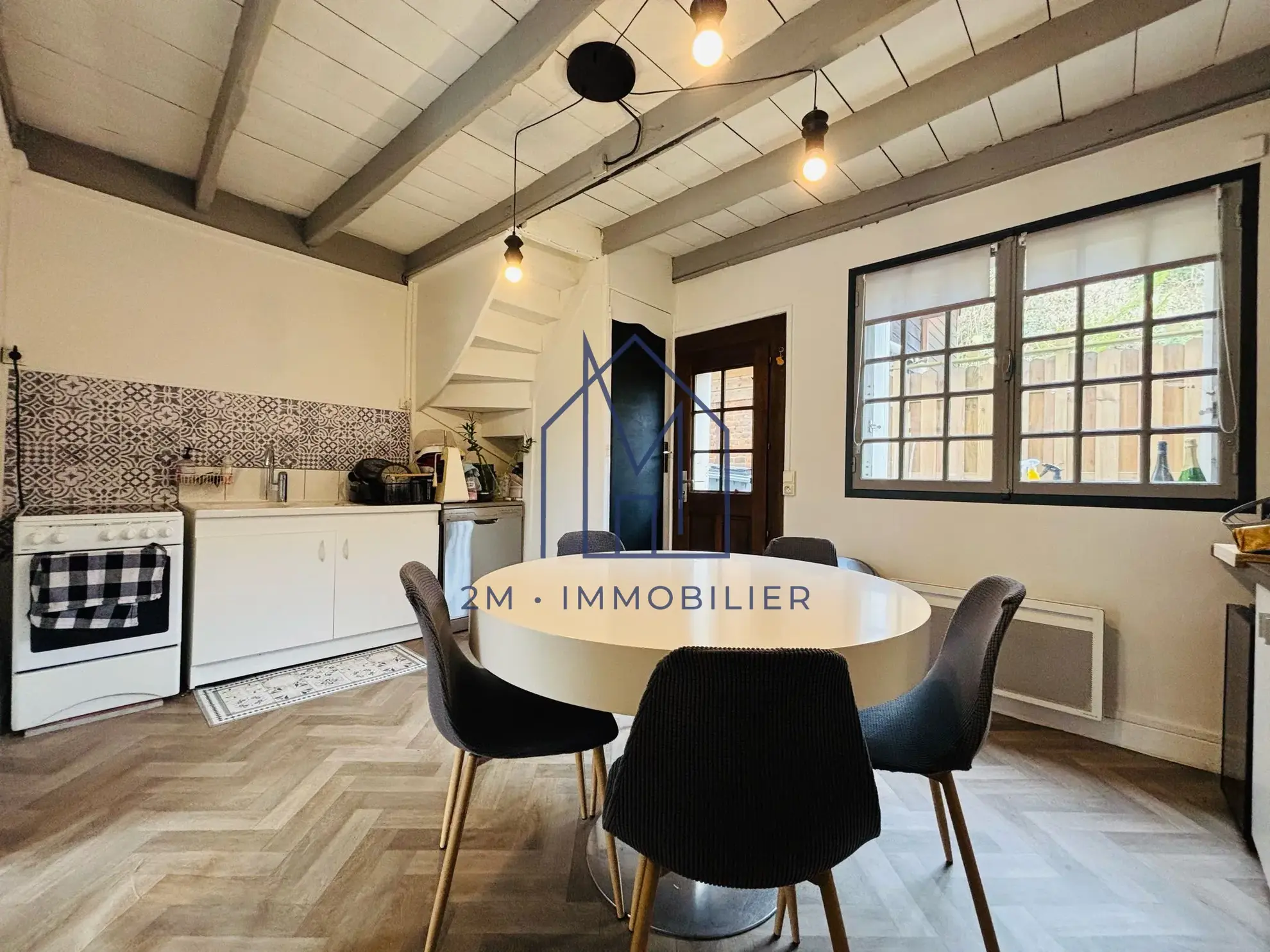 Maison de 100 m² à vendre à Longueville-sur-Scie avec jardin et potentiel locatif 