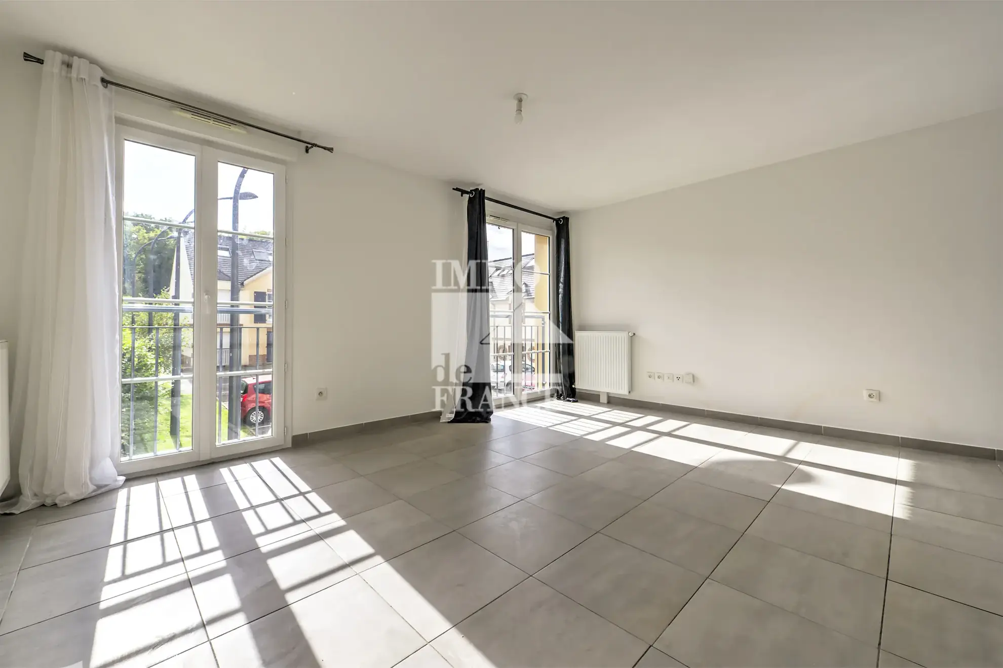 Appartement 2 pièces à Saint-Ouen-L'Aumône - Idéal investisseur avec parking 