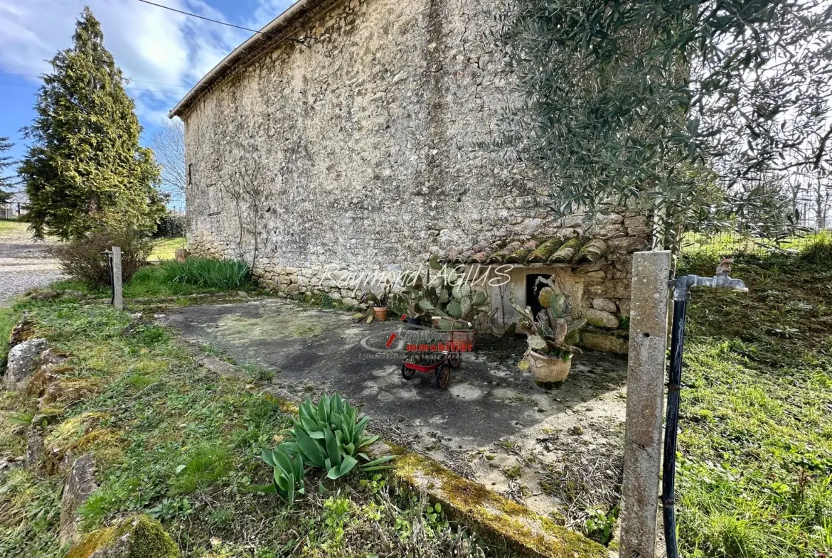 Maison traditionnelle en pierre avec 3 chambres dans l'Entre-Deux-Mers 