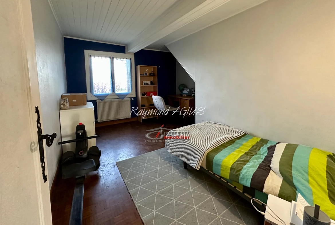 Maison traditionnelle en pierre avec 3 chambres dans l'Entre-Deux-Mers 