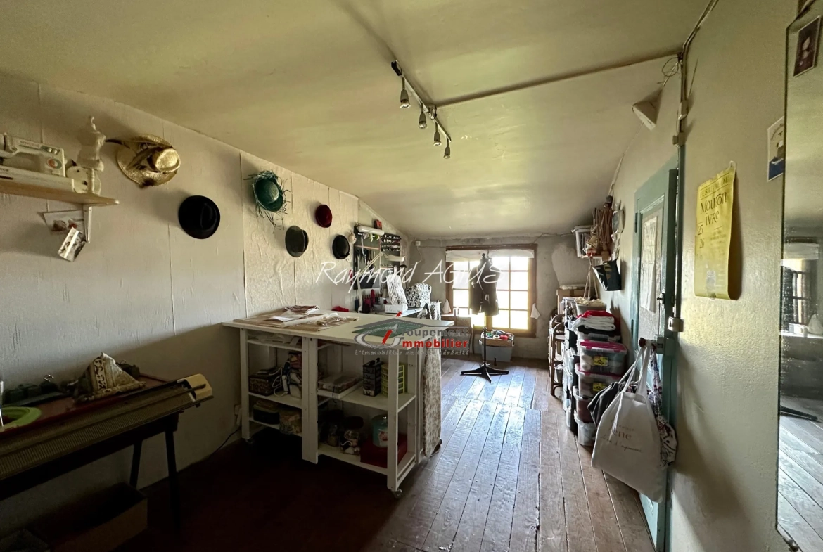 Maison traditionnelle en pierre avec 3 chambres dans l'Entre-Deux-Mers 