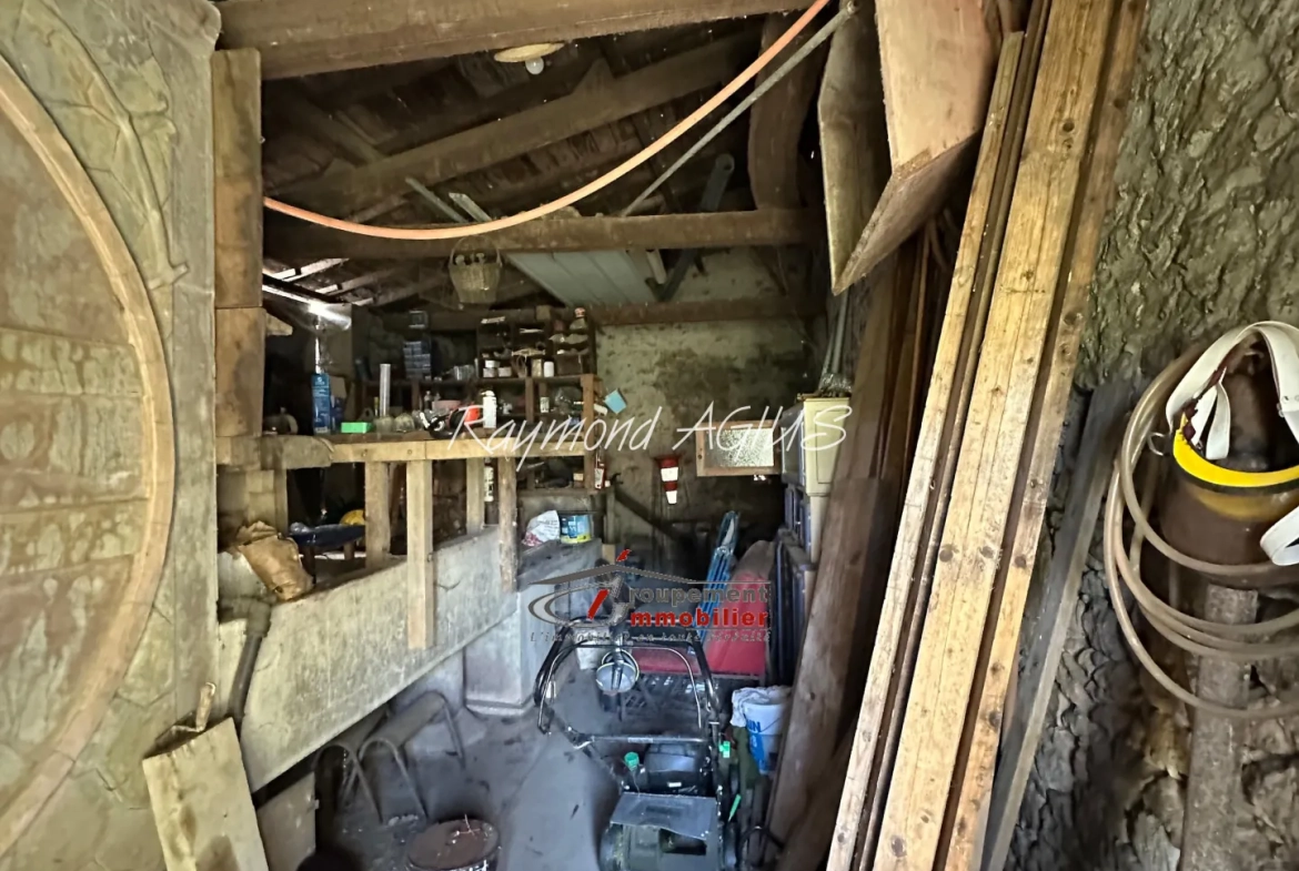 Maison traditionnelle en pierre avec 3 chambres dans l'Entre-Deux-Mers 