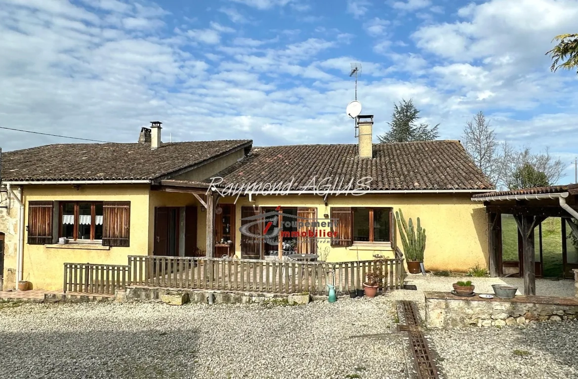 Maison traditionnelle en pierre avec 3 chambres dans l'Entre-Deux-Mers 