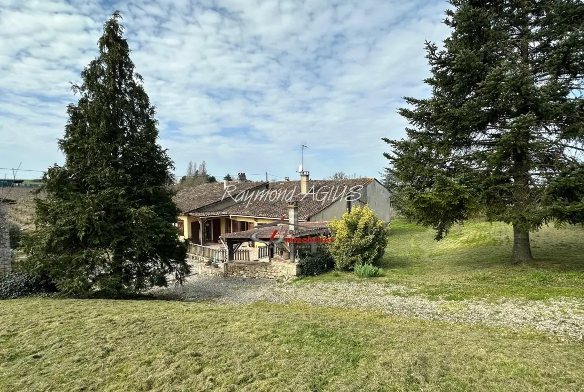 Maison traditionnelle en pierre avec 3 chambres dans l'Entre-Deux-Mers 