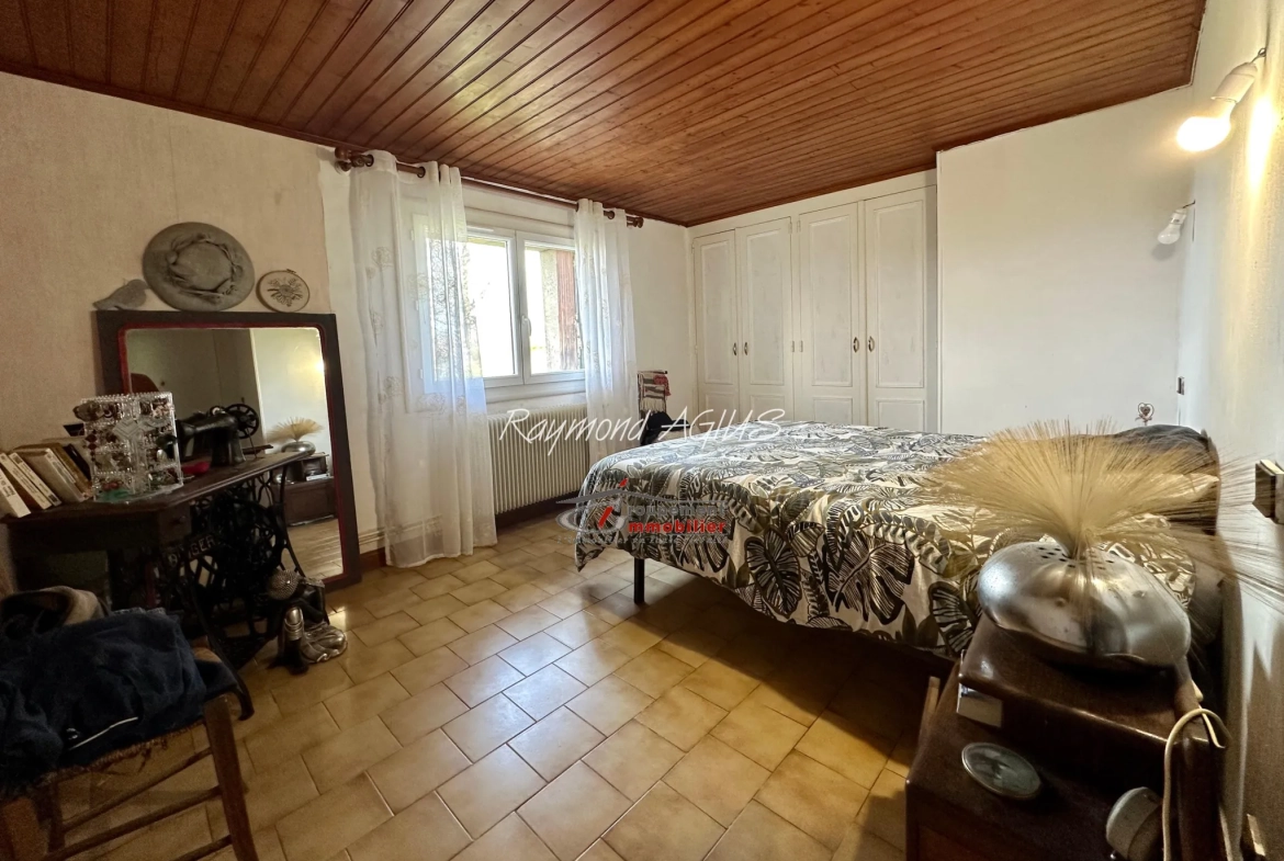 Maison traditionnelle en pierre avec 3 chambres dans l'Entre-Deux-Mers 
