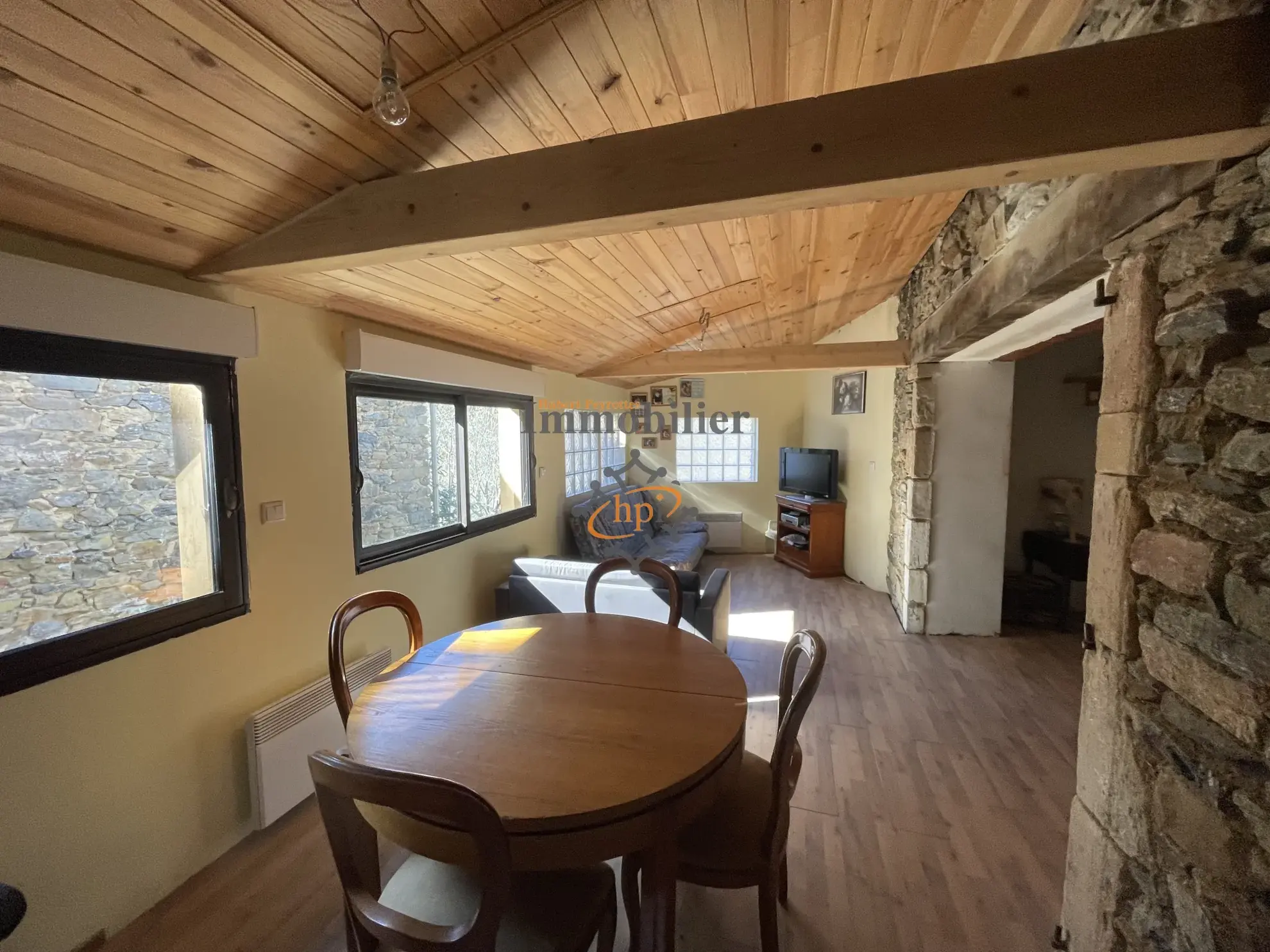 Maison de village partiellement rénovée à Ayssènes, vallée du Tarn 