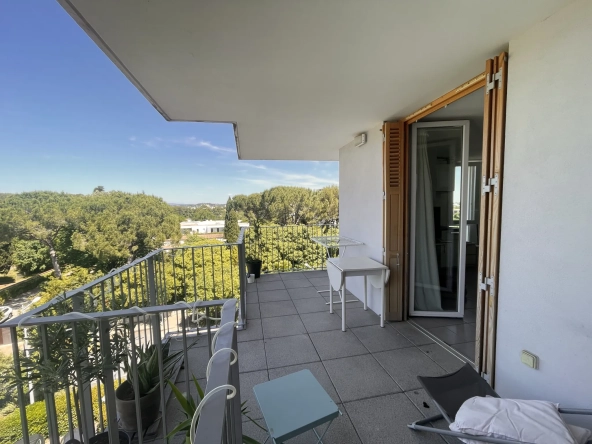 Appartement T2 avec terrasse et garage à Montpellier Port Marianne