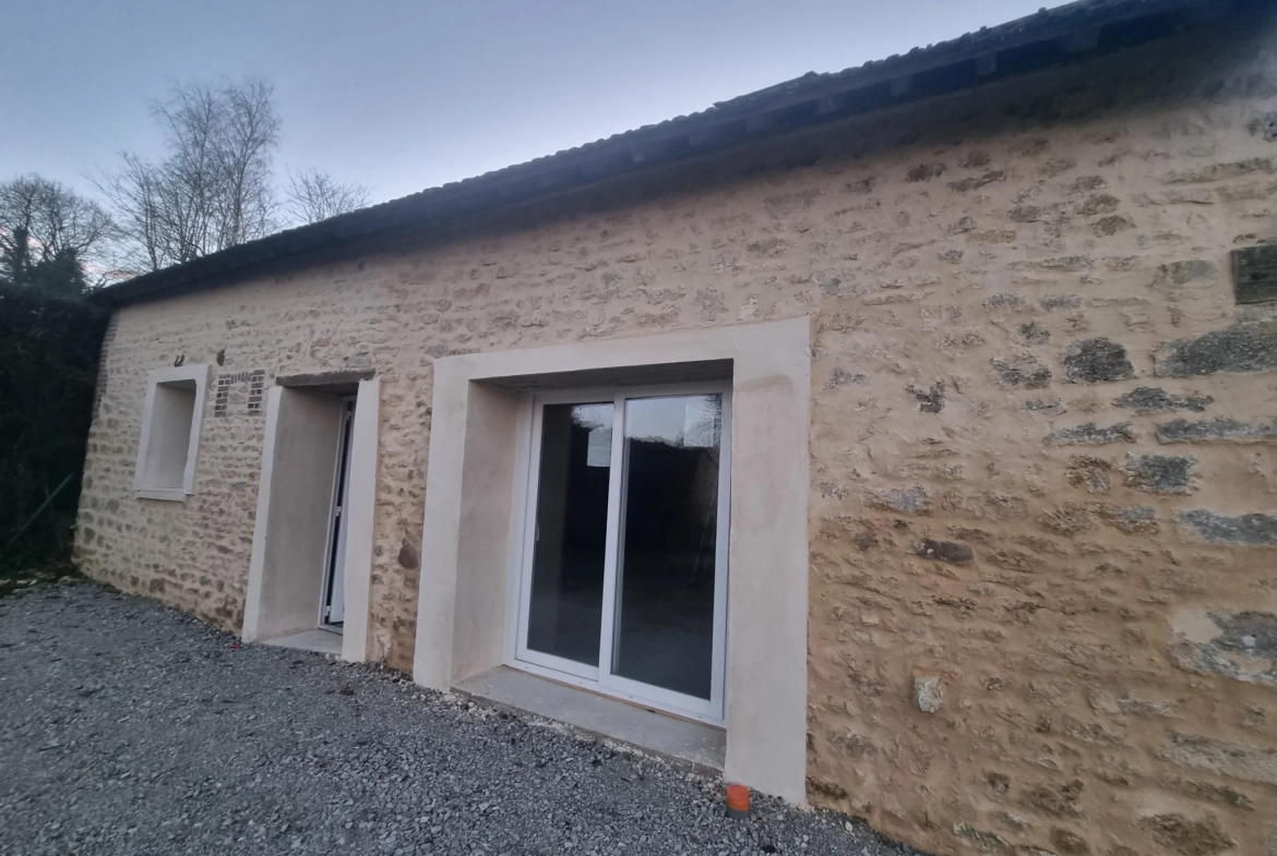 Maison à vendre entre Le Mêle Sur Sarthe et Sées avec garage et terrain de 600m² 