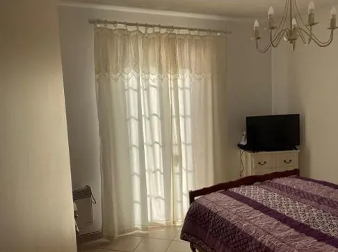 Villa T8 à Gardanne avec Piscine et Grand Terrain - Enchères à Partir de 90 000 € 