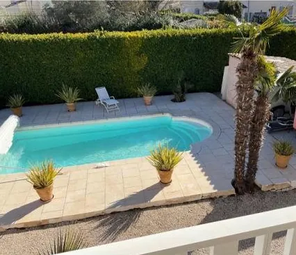 Villa T8 à Gardanne avec Piscine et Grand Terrain - Enchères à Partir de 90 000 € 