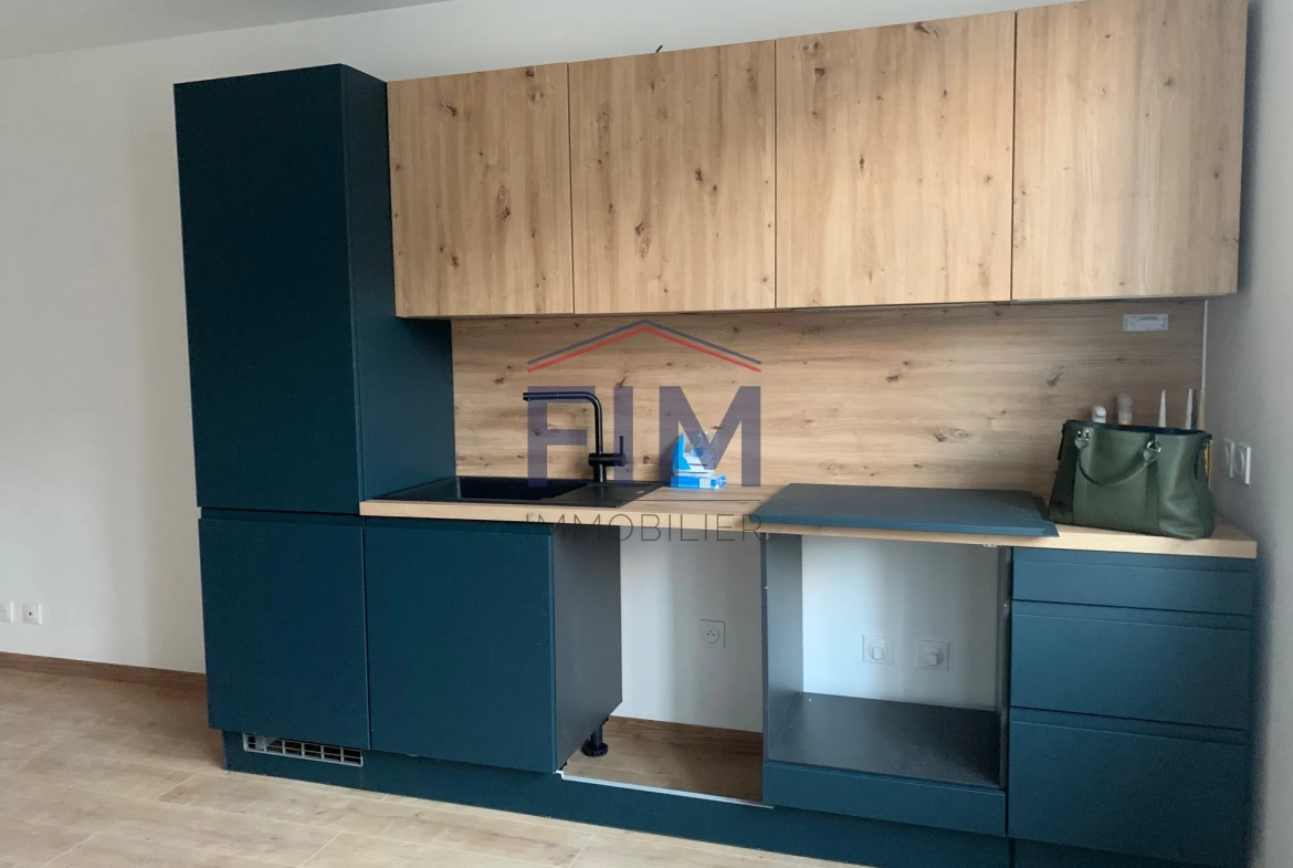 Appartement F2 rénové et meublé au centre de Dieppe - Prêt à vivre 