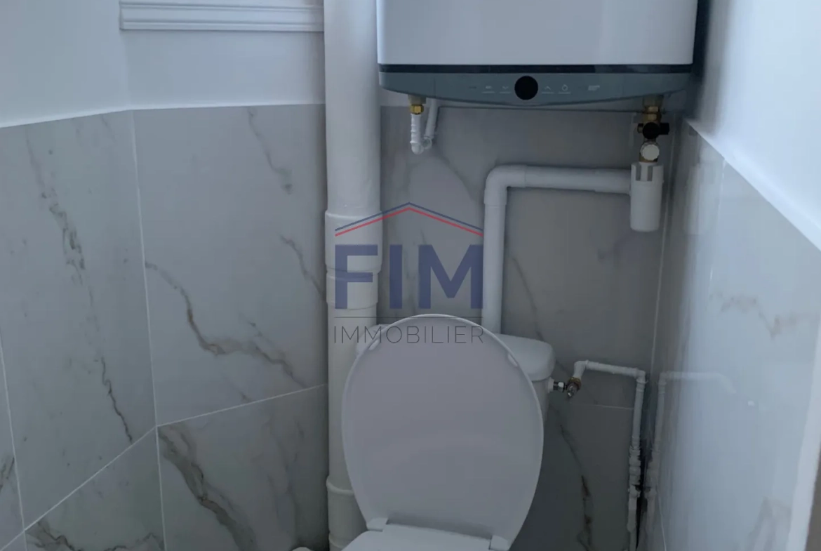 Appartement F2 rénové et meublé au centre de Dieppe - Prêt à vivre 