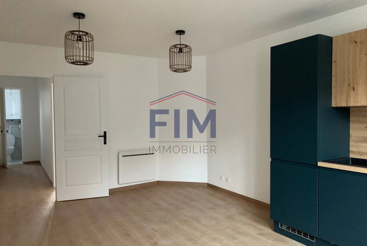 Appartement F2 rénové et meublé au centre de Dieppe - Prêt à vivre 