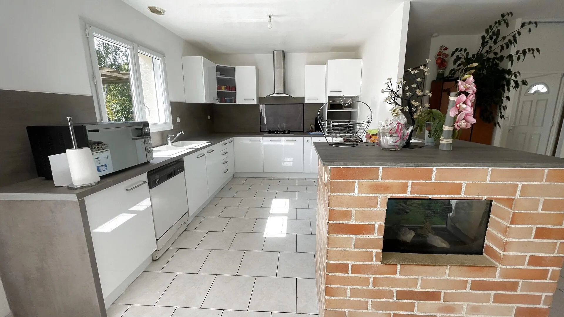 Maison à vendre à La Tourlandry – 4 chambres, terrain clos, environnement calme 