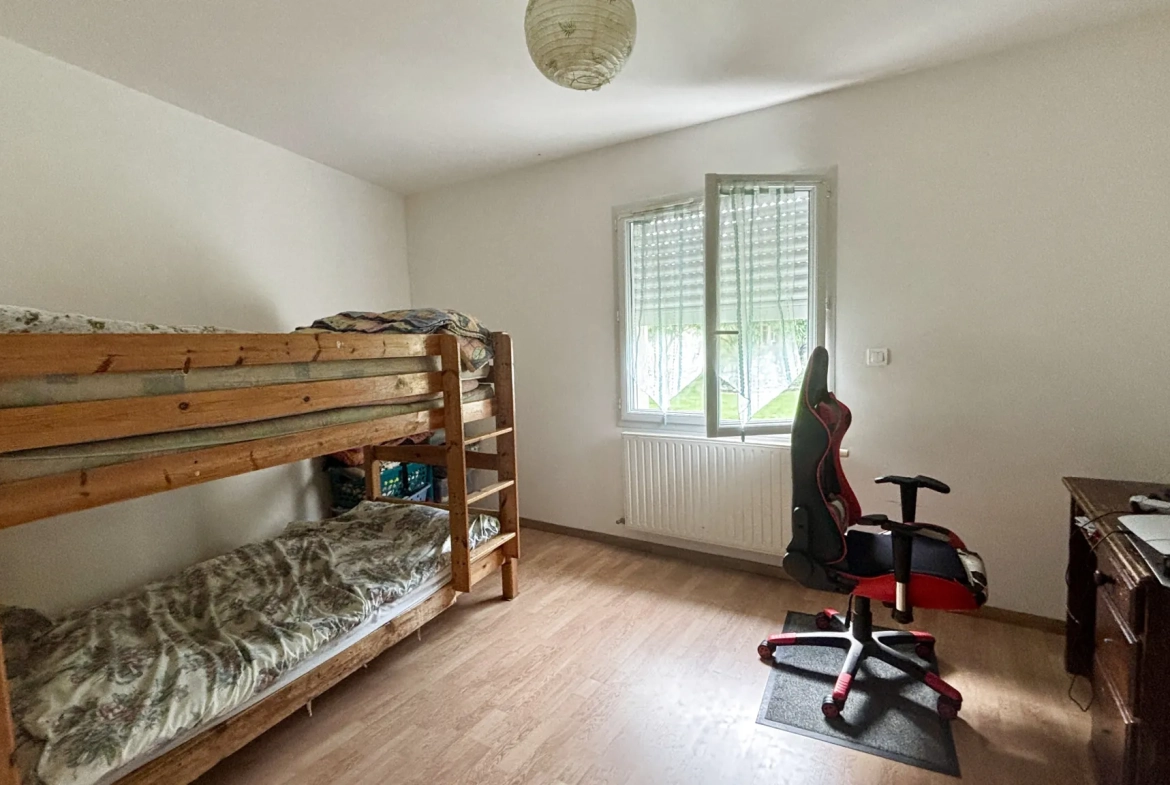 Maison à vendre à La Tourlandry – 4 chambres, terrain clos, environnement calme 