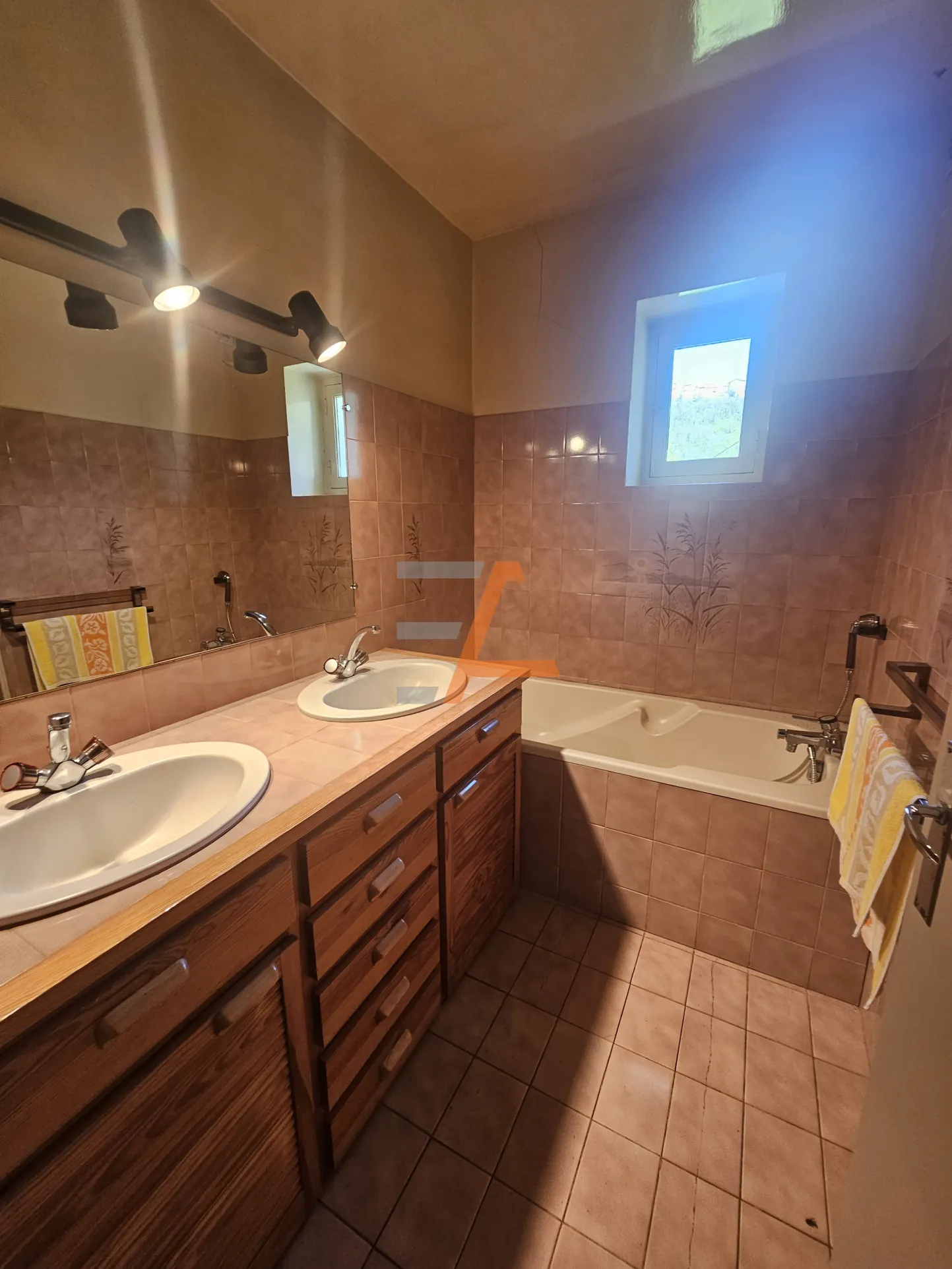 Belle maison de 180 m² avec grand terrain dans le Pilat 