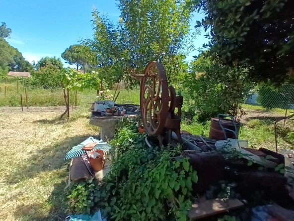 Terrain constructible de 408 m² à Magalas, proche écoles, libre constructeur