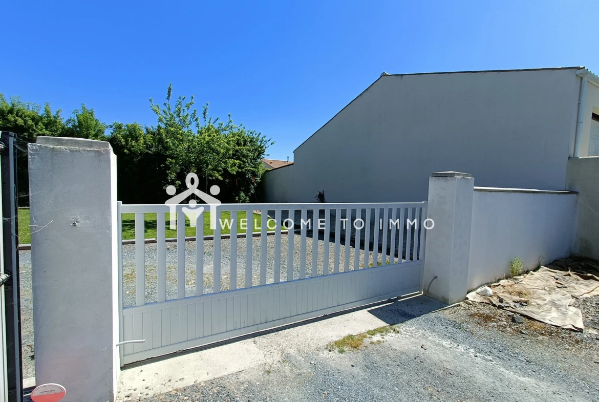 Belle maison 102m² avec jardin et garage à Benon, proche La Rochelle 