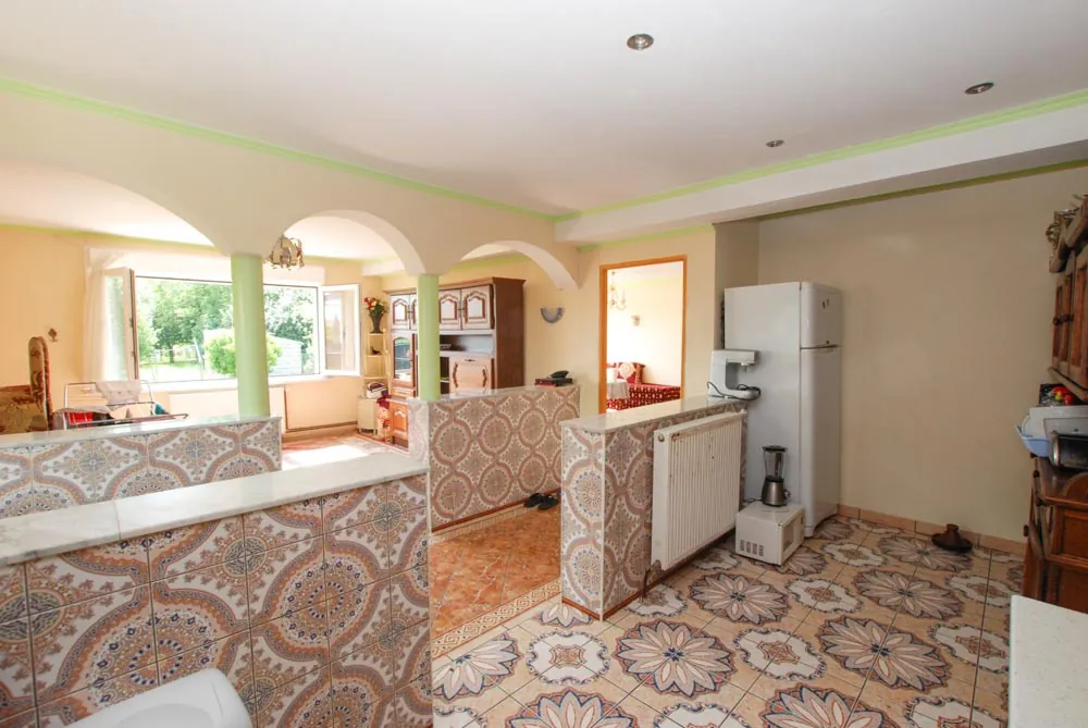 Maison individuelle avec grand terrain à Jeumont, village recherché 