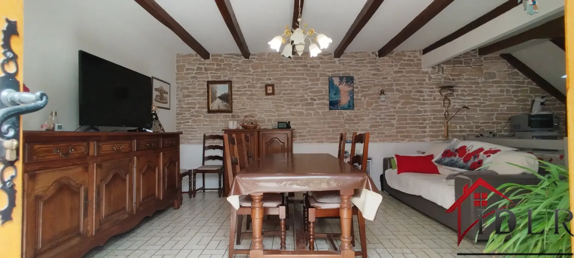Maison en pierres de 127 m² avec 4 chambres à Giey-sur-Aujon, parfait état 